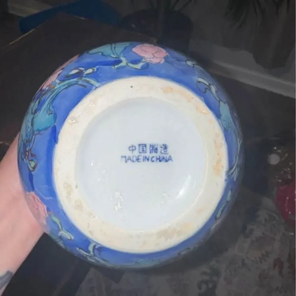 Vintage Blue Floral Chinese Ceramic Pot